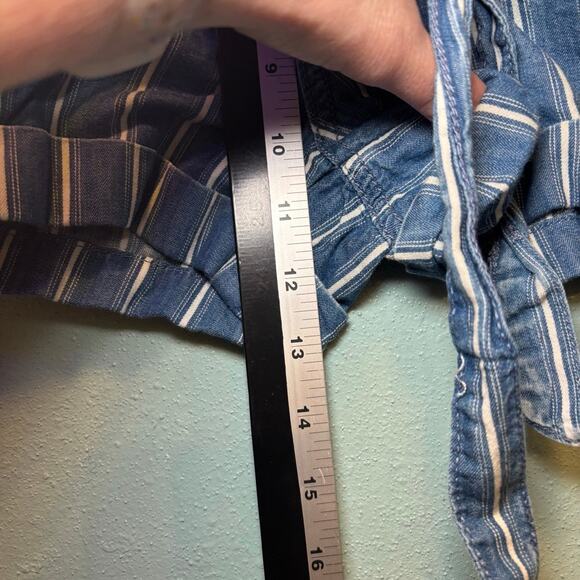 AE Striped Paperbag High Waisted Soft Shorts Tie Belt Blue White Size 6 - Picture 4 of 8